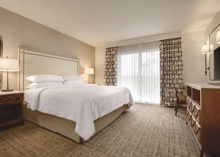 Embassy By Hilton Resort 4*