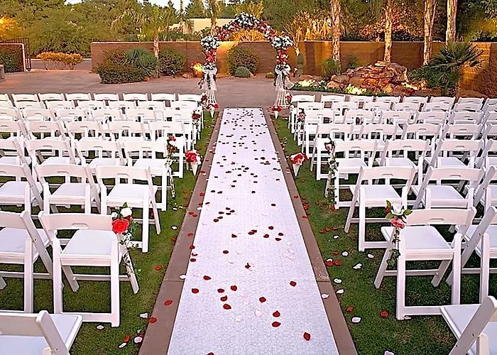 Embassy By Hilton Scottsdale